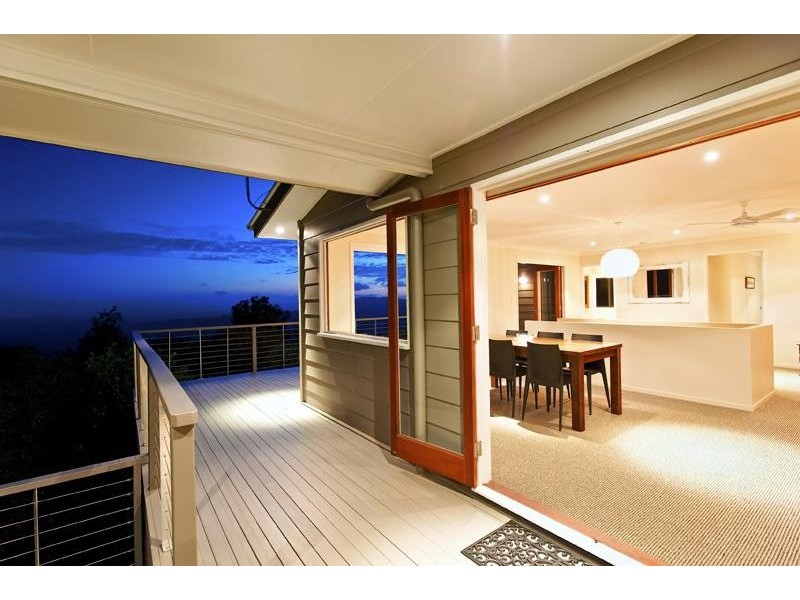 555 Mountain View Road, Maleny QLD 4552