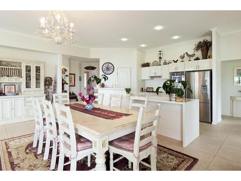 30 Lorikeet Lane, Maleny QLD 4552