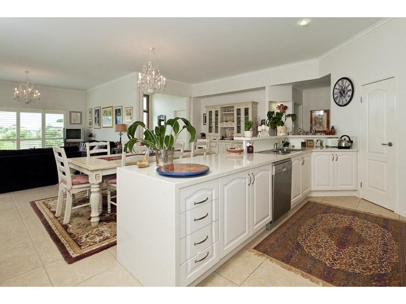 30 Lorikeet Lane, Maleny QLD 4552