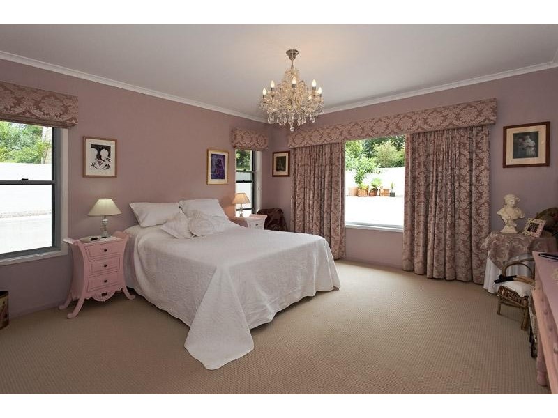 30 Lorikeet Lane, Maleny QLD 4552