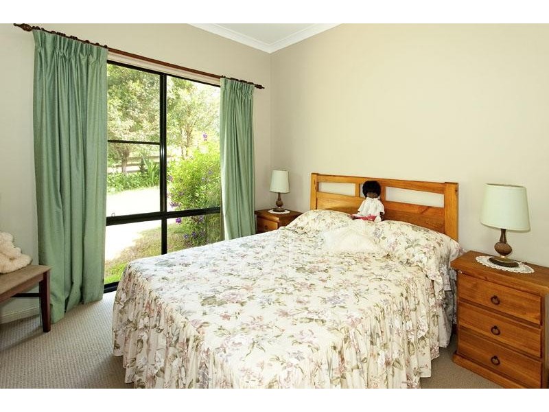 9 Dixon Avenue, Maleny QLD 4552