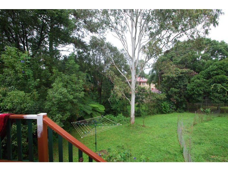 12 Sapphire Drive, Nambour QLD 4560
