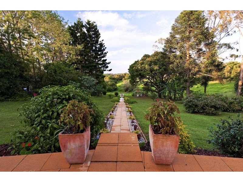 590 Mountain View Road, Maleny QLD 4552