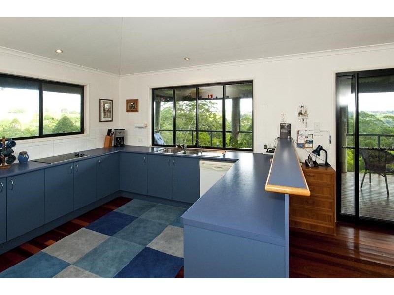 21 Rosella Road, Maleny QLD 4552