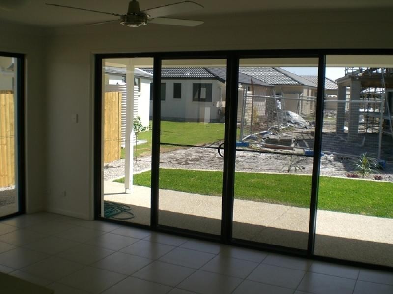 129 Birchgrove Street, Sippy Downs QLD 4556
