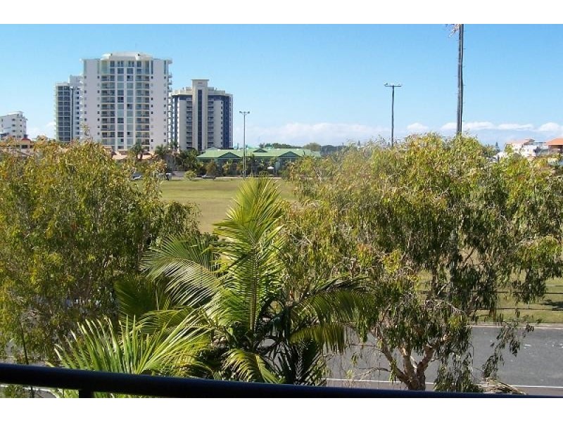 Unit 18, 44 Fourth Avenue, Cotton Tree QLD 4558