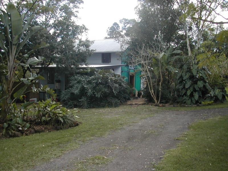 599 HUNCHY ROAD, Hunchy QLD 4555