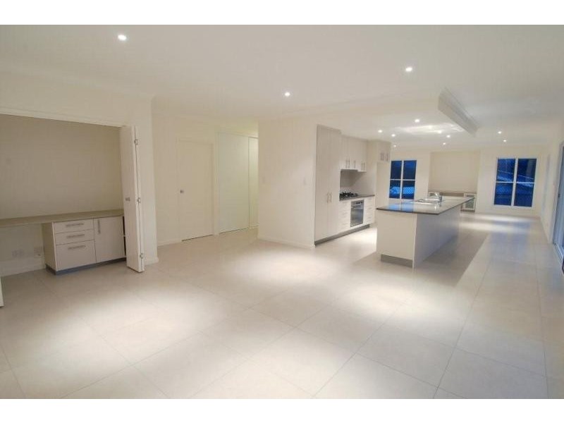 13 Gallows Place, Palmwoods QLD 4555