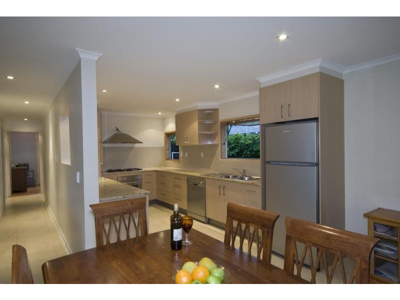 21 Surf Road, Alexandra Headland QLD 4572