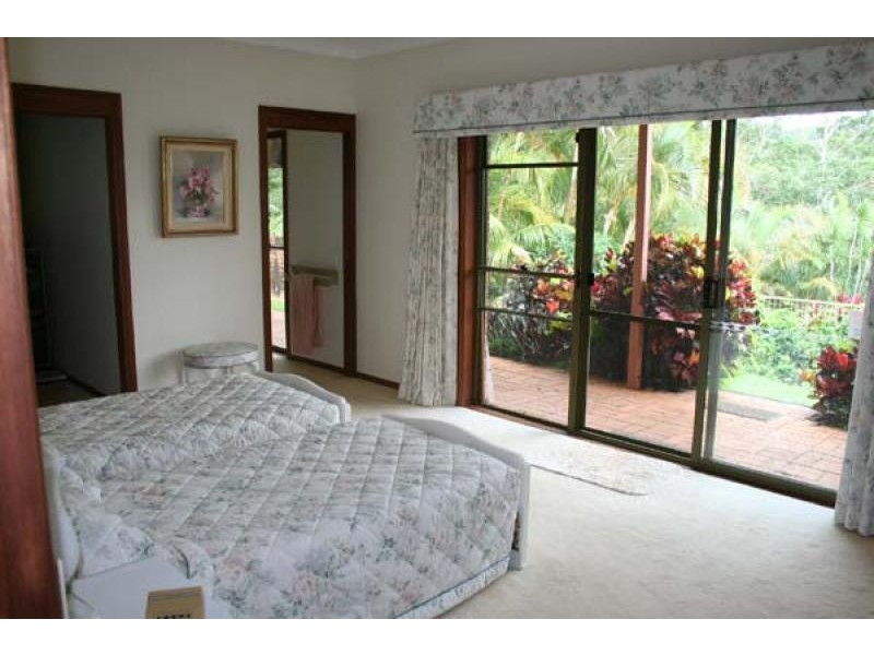 30 HIDEAWAY LANE, Tinbeerwah QLD 4563