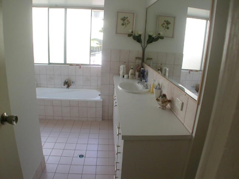 Sunrise Beach QLD 4567