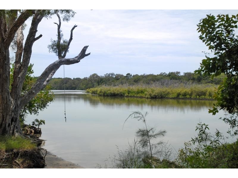 19 Creek Road, Noosaville QLD 4566