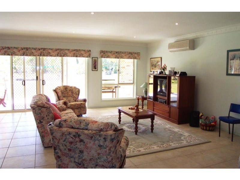 26 Craigslea Court, Cooroibah QLD 4565