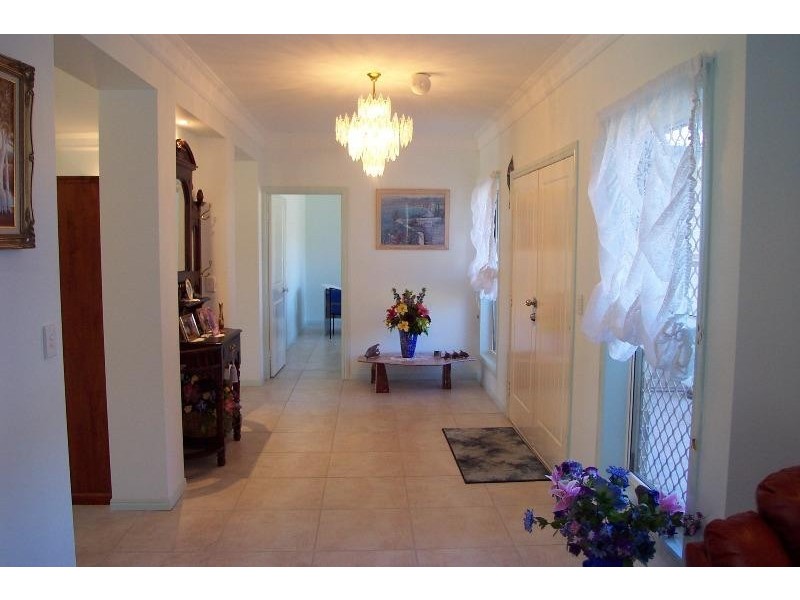 26 Craigslea Court, Cooroibah QLD 4565