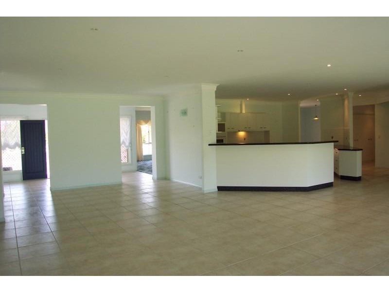 26 Craigslea Court, Cooroibah QLD 4565