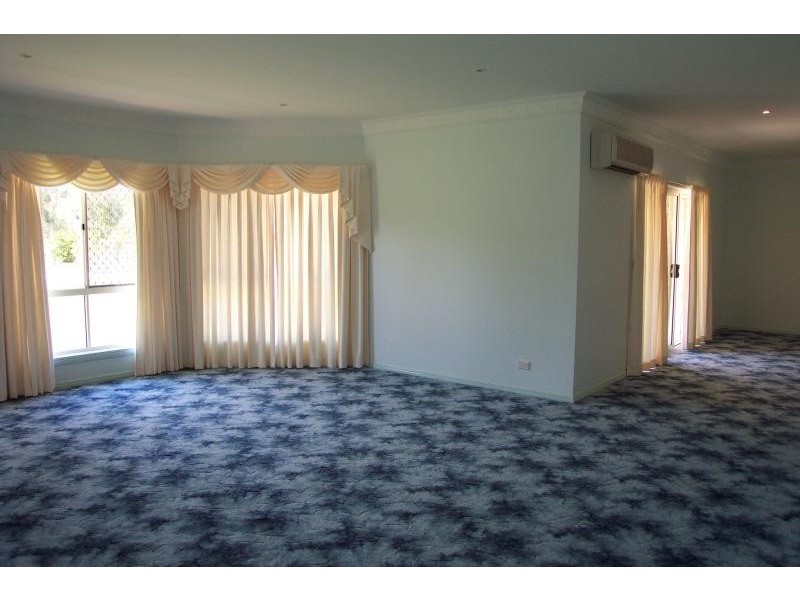 26 Craigslea Court, Cooroibah QLD 4565