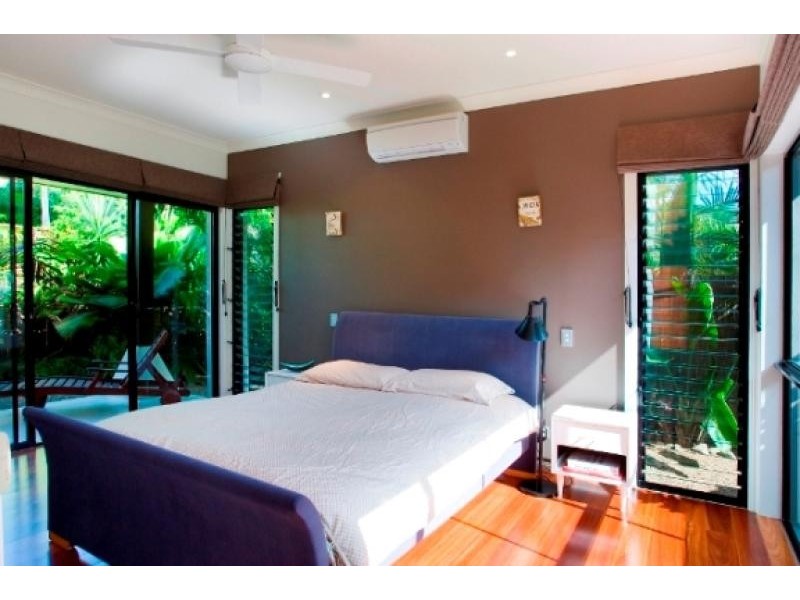 13 Starboard Avenue, Noosaville QLD 4566