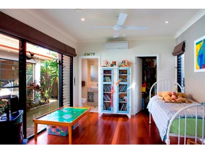 13 Starboard Avenue, Noosaville QLD 4566