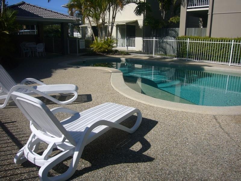 Unit 23/18 Lake Weyba Drive, Noosaville QLD 4566