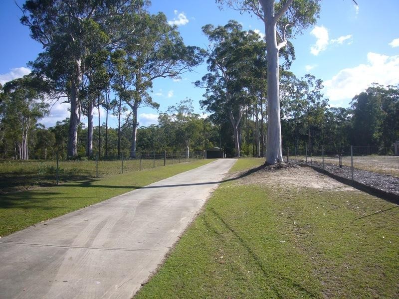 77 Edington Drive, Cooroibah QLD 4565