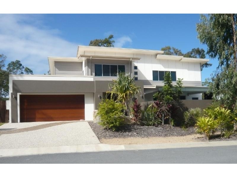 8 Jacksonia Place, Noosaville QLD 4566