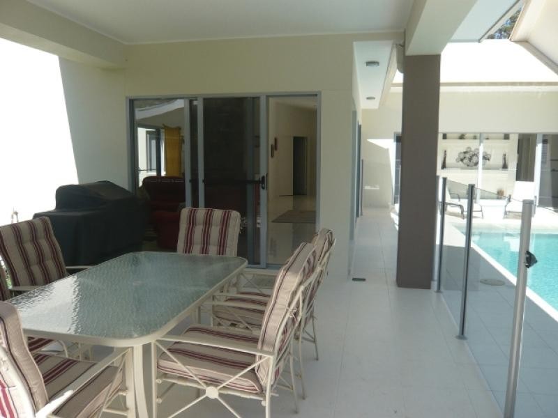 27 Jacksonia Place, Noosaville QLD 4566