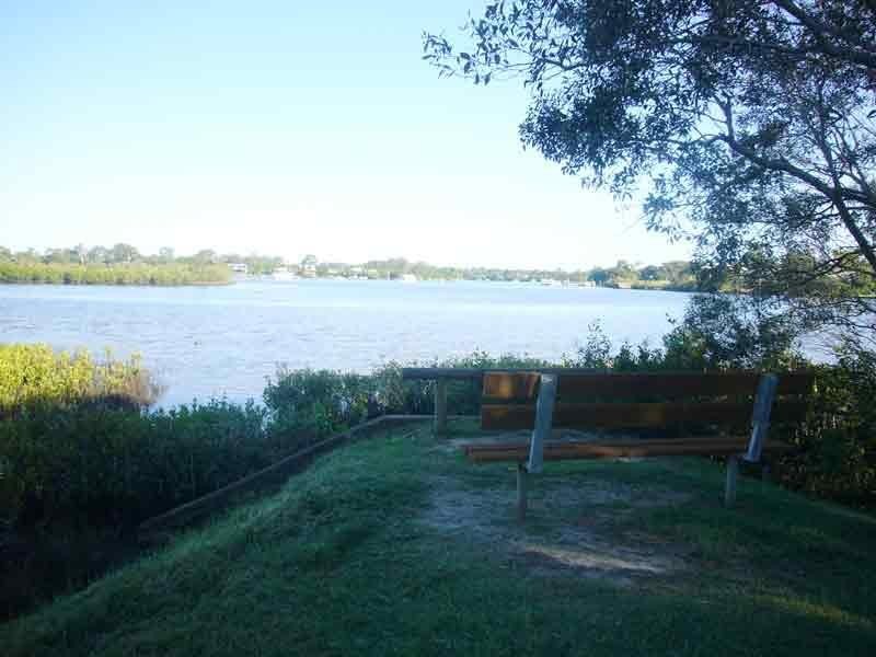 18 Hay Street, Tewantin QLD 4565