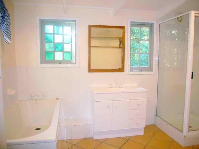 18 Hay Street, Tewantin QLD 4565