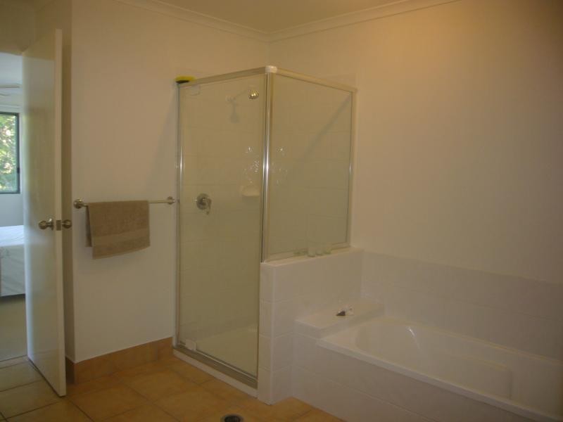 Unit 2/57 Poinciana Ave, Tewantin QLD 4565