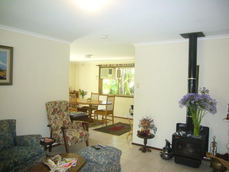 21 Poinciana Avenue, Tewantin QLD 4565