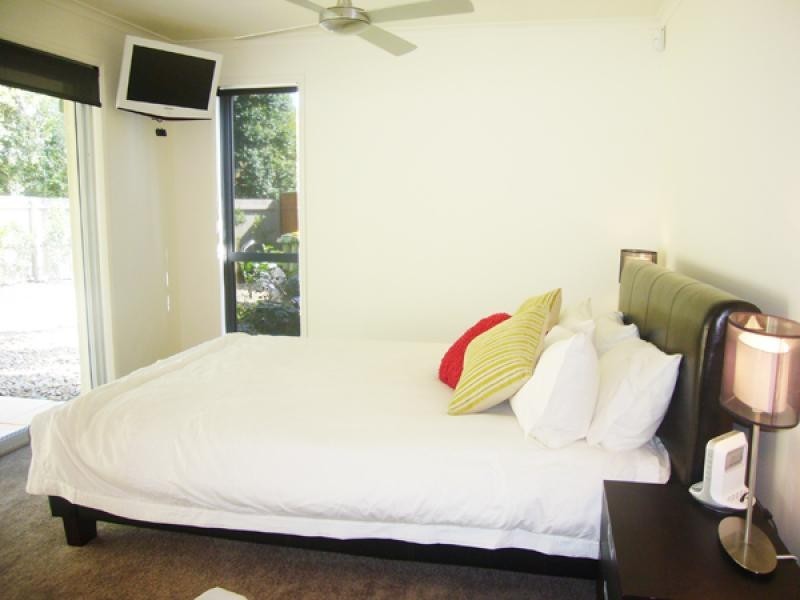 9 Helm Court, Noosa Waters QLD 4566