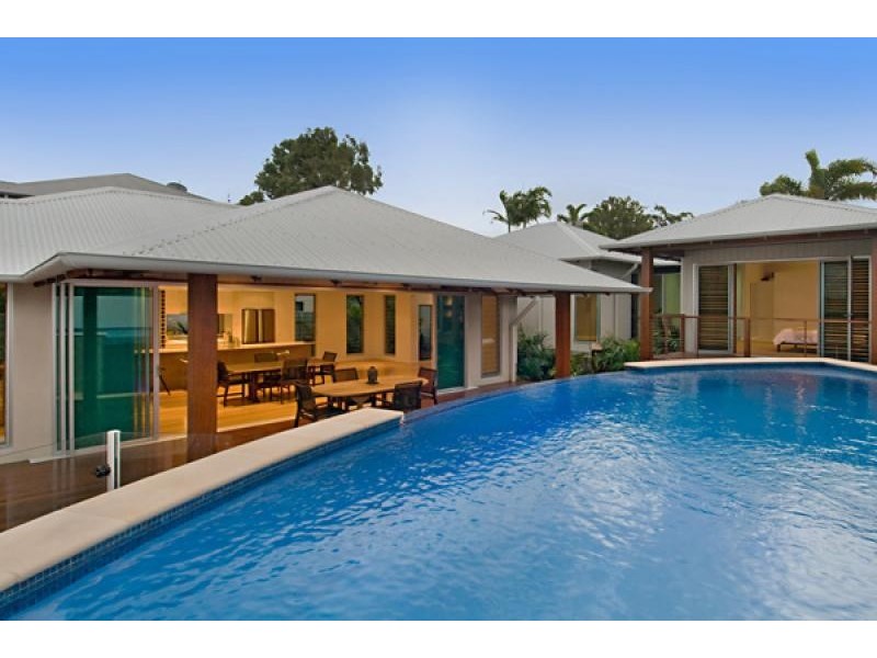 16 Treasure Cove, Noosaville QLD 4566
