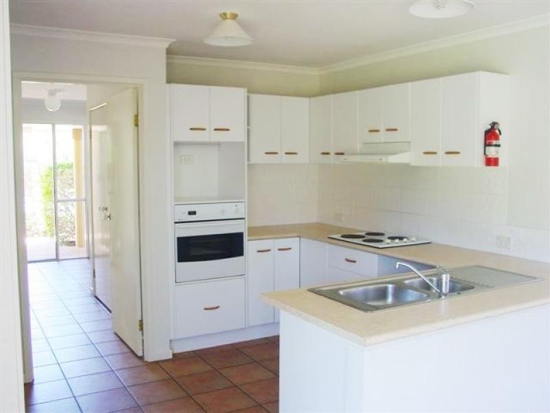 8 Stormbird Drive, Noosa Heads QLD 4567