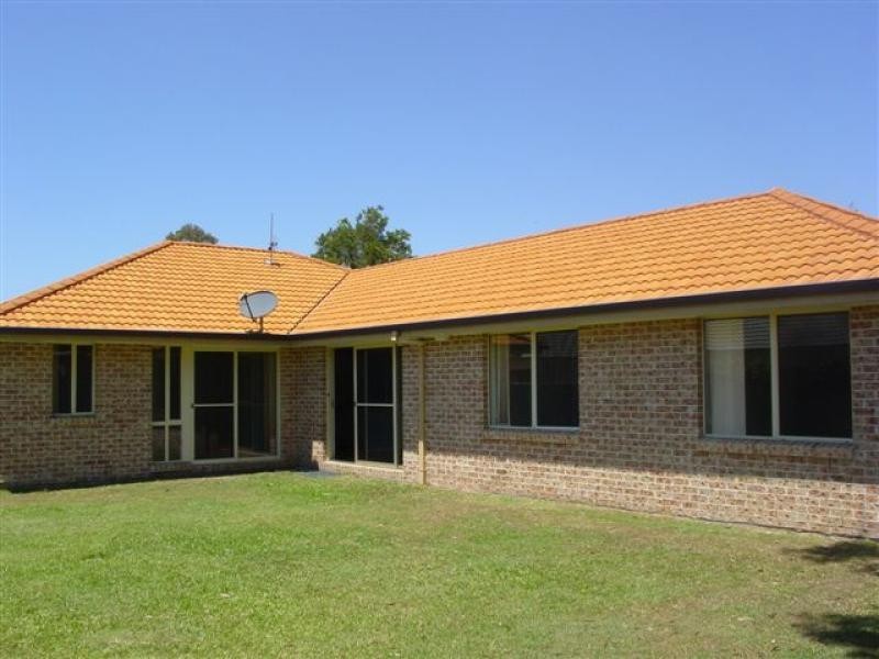 8 Stormbird Drive, Noosa Heads QLD 4567