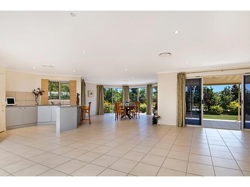 68 Edington Drive, Cooroibah QLD 4565