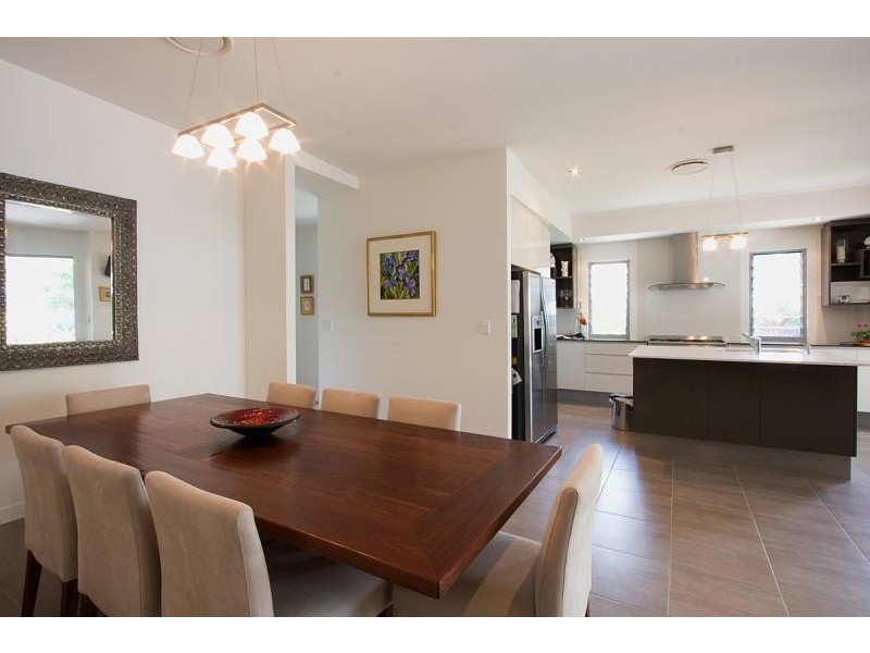 7 Cove Court, Noosaville QLD 4566