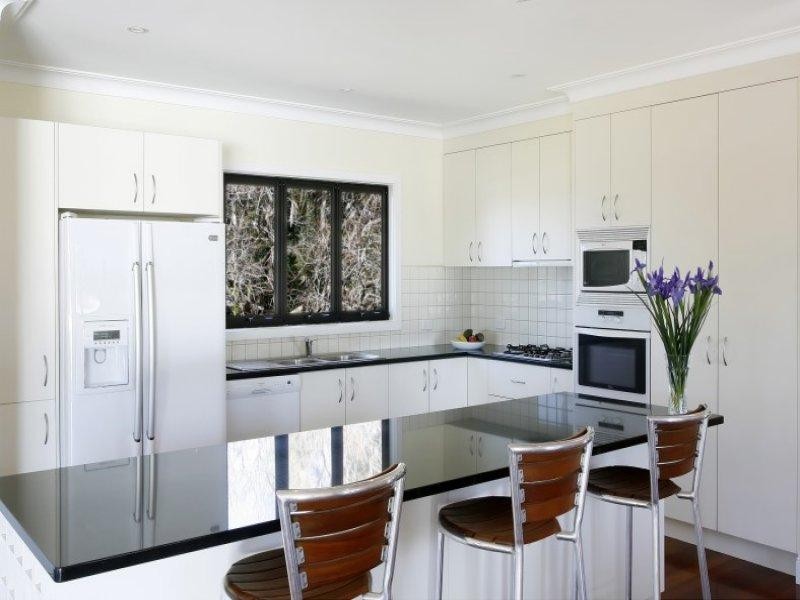 6 Orchard Avenue, Boreen Point QLD 4565