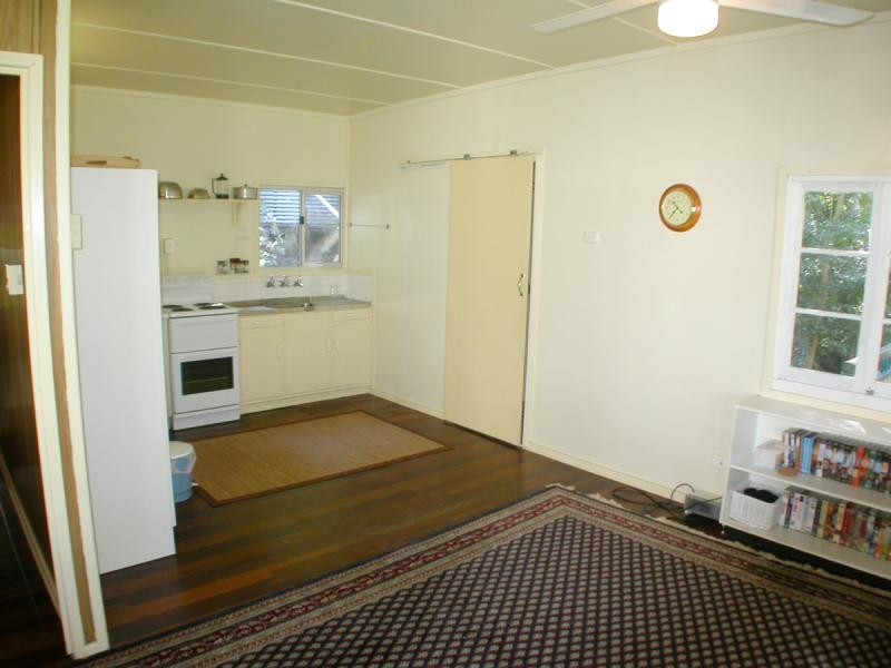 12 Boreen Parade, Boreen Point QLD 4565