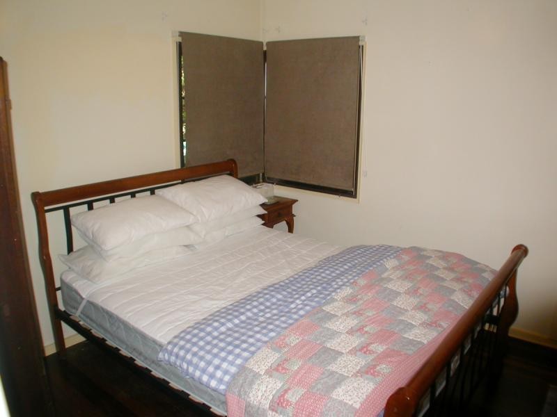 12 Boreen Parade, Boreen Point QLD 4565