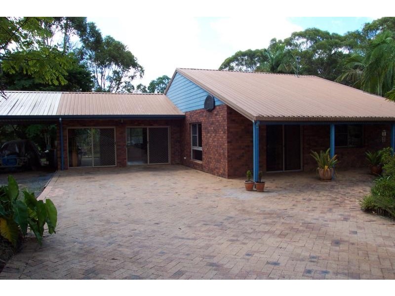 10 Jirrima Crescent, Cooroibah QLD 4565