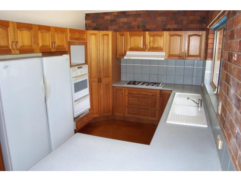 10 Jirrima Crescent, Cooroibah QLD 4565