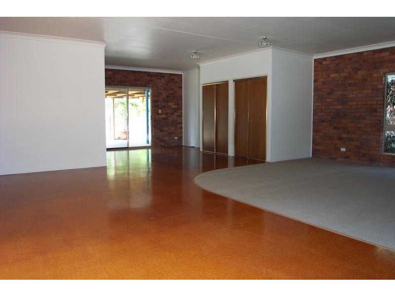 10 Jirrima Crescent, Cooroibah QLD 4565