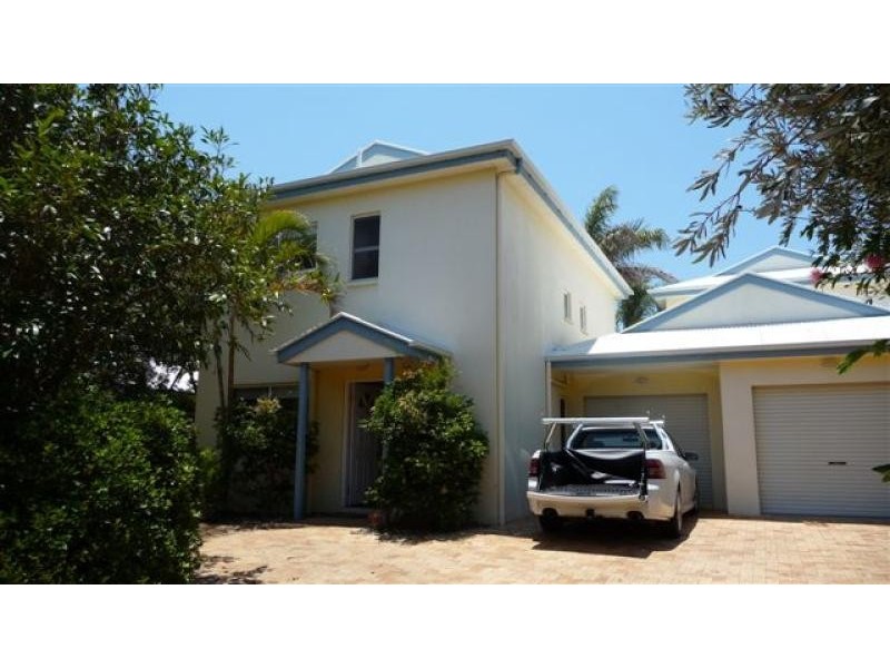 Sunrise Beach QLD 4567