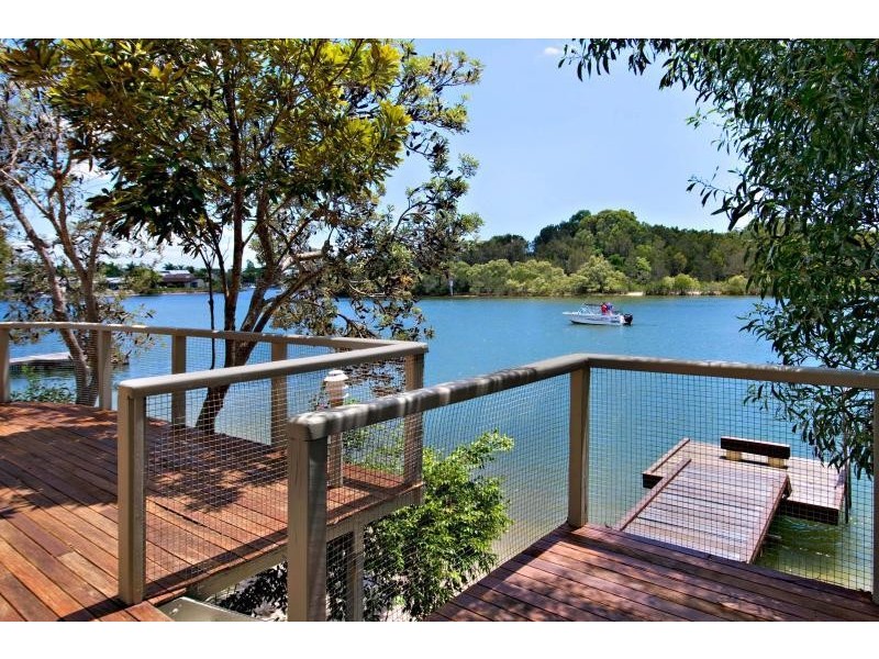 37 Wyuna Drive, Noosaville QLD 4566