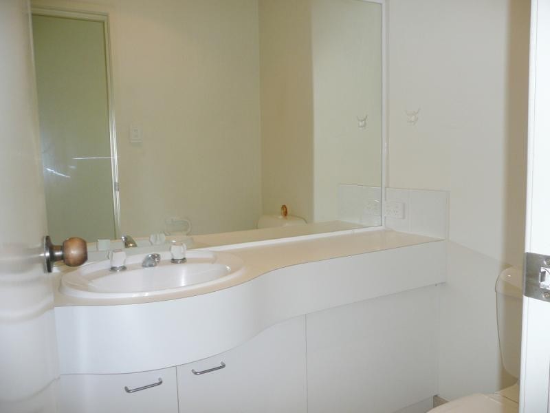 5 Sailfish Court, Noosaville QLD 4566