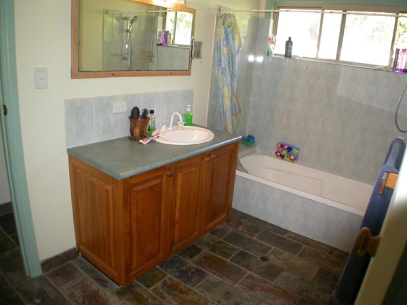 Cooroibah QLD 4565