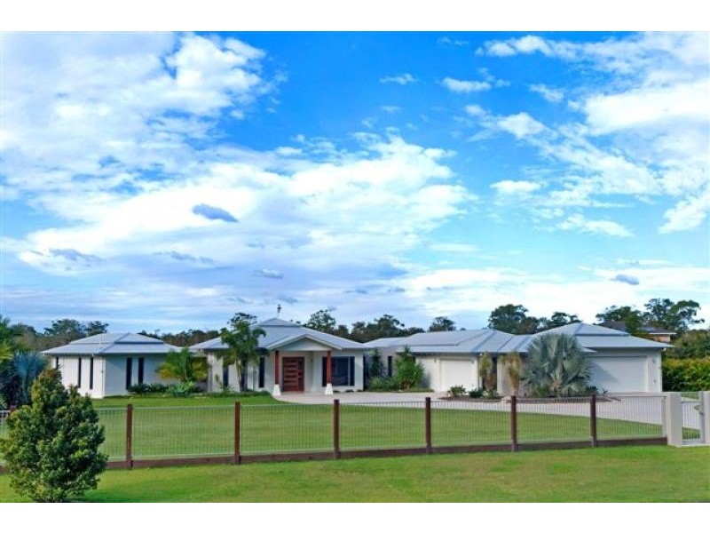 70 Edington Drive, Cooroibah QLD 4565