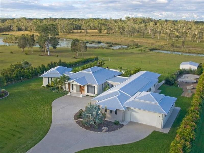 70 Edington Drive, Cooroibah QLD 4565