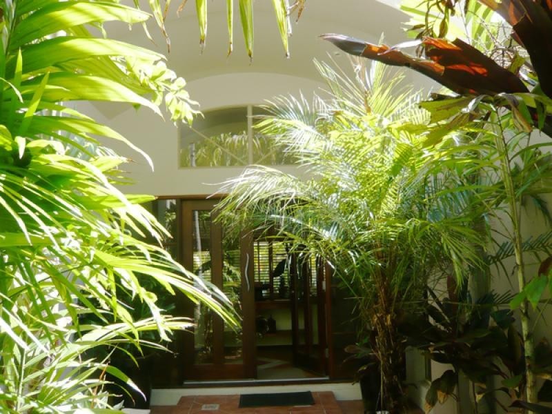 4 Seascout Court, Noosaville QLD 4566