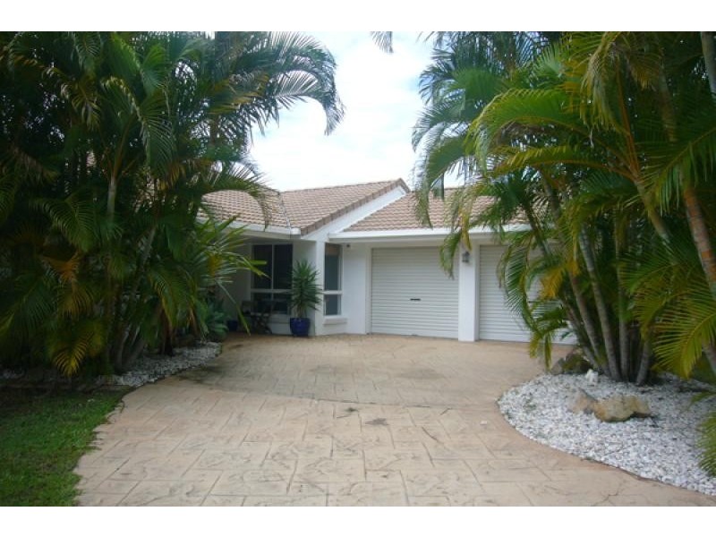 5 Aquamarine Circuit, Noosa Waters QLD 4566